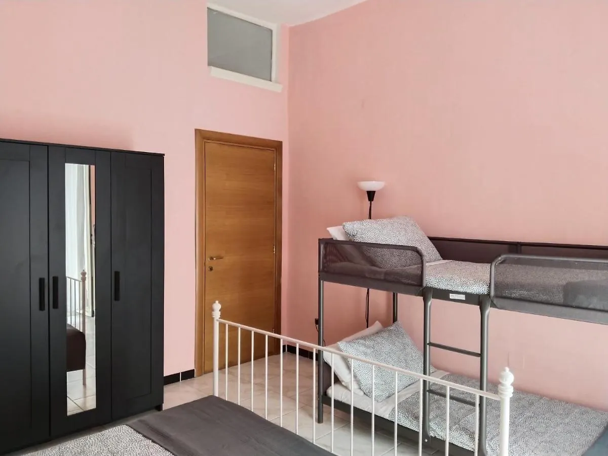 Casa Vacanze Arturo Bari Apartment